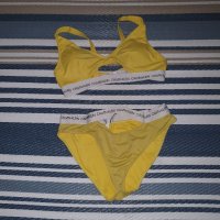 Calvin Klein бански жълт, снимка 1 - Бански костюми - 41421458