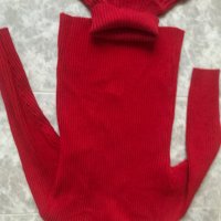 Продавам меки , топли блузи тип -поло червено.Марката е GAP , снимка 7 - Блузи с дълъг ръкав и пуловери - 38814948