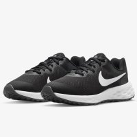 Маратонки Nike Revolution 6 NN, снимка 1 - Маратонки - 44449219