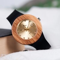 Луксозен дамски часовник от зеброво дърво и циферблат в златисто, украсен с кристали, снимка 5 - Дамски - 36250869