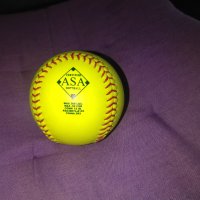Certified ASA softball GB 12genui Baden - нова маркова топка за софтбол нова фи 93мм -тегло 200грама, снимка 1 - Други спортове - 41773208