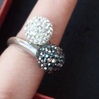 Сребърен пръстен с камъни "Swarovski" проба 925 , снимка 4 - Пръстени - 26286113