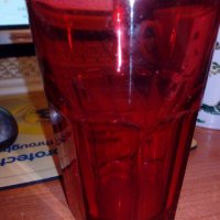 Червена чаша безалкохолно, снимка 1 - Чаши - 39673769
