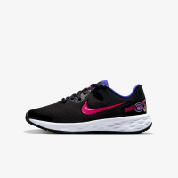 Дамски маратонки Nike Revolution 6 SE, снимка 1 - Маратонки - 44708466