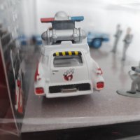 Johnny Lightning 1:64 Diotama, Bond 007, Ghostbusters, снимка 3 - Колекции - 41313849