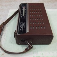 Радиотранзистор "SOKOL" от соца - СССР - 1963 г. работещ, снимка 6 - Други ценни предмети - 41878666