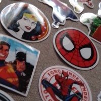 Цветни самозалепващи гланцирани стикери на супер герои Хълк Спайдърмен Батман Супермен Америка Желез, снимка 2 - Аксесоари и консумативи - 41261796