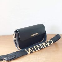 Черна чанта/реплика  Valentino  код SG-F23, снимка 3 - Чанти - 40728956