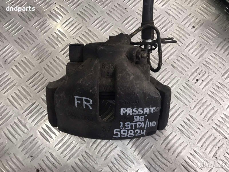 Преден десен спирачен апарат VW Passat,1.9TDI,110кс.,1998г., снимка 1