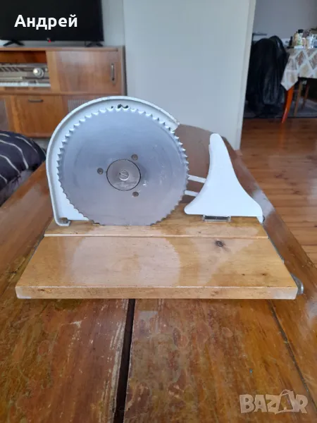 Стар уред за рязане на хляб,колбаси,резачка #4, снимка 1