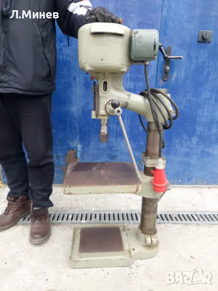 Голяма настолна колонна бормашина, снимка 1