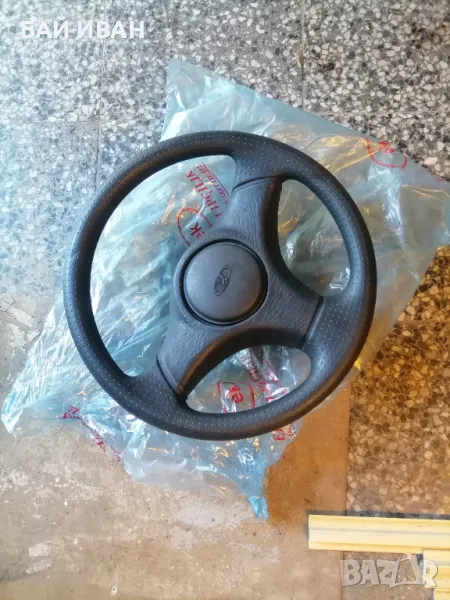 ЧИСТО НОВ ВОЛАН ЗА ЛАДА ЖИГУЛИ , снимка 1