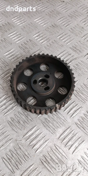 Зъбно колело Volvo V40 1.8i 2000г. , снимка 1