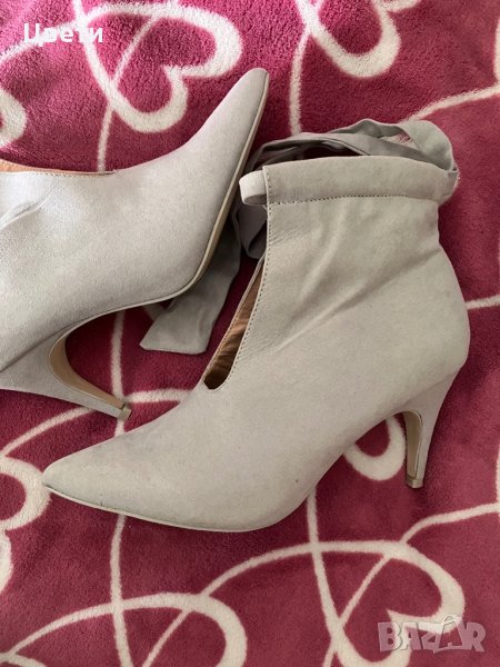 Нови Боти, снимка 1