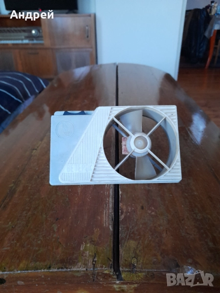 Стар вентилатор Ветерок, снимка 1