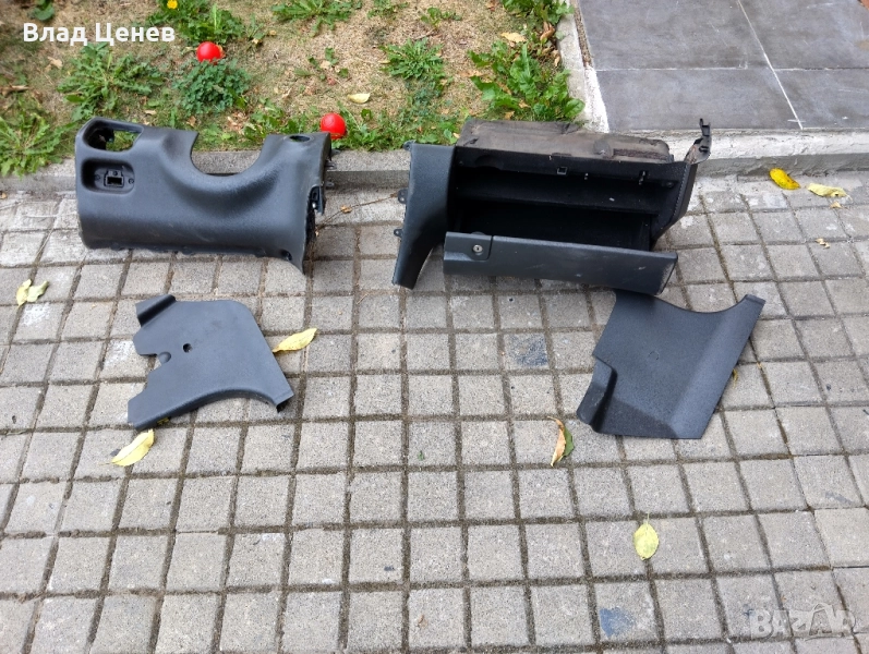 жабка и кори под таблото за W203, снимка 1