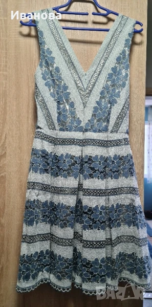  Продава рокля, снимка 1