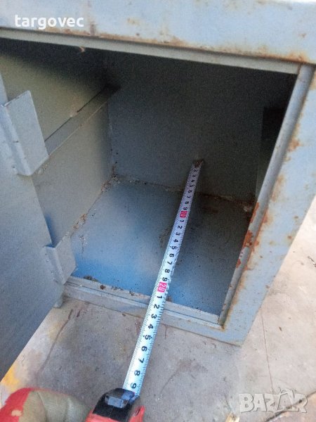 Малак стоманен сейф каса за оръжие, снимка 1