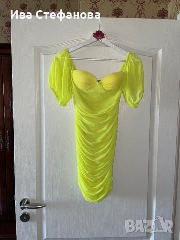 Wow 🤩 разкошна нова елегантна официална парти коктейлна неонова свежа зелена рокля , снимка 1 - Рокли - 41061299
