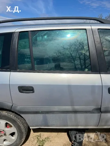 Врати и багажник Опел Зафира , снимка 2 - Части - 49863945