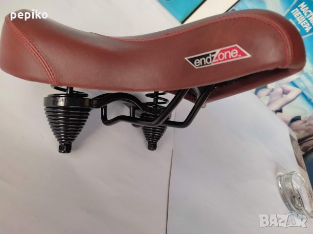 Продавам колела внос от Германия  седалка с пружини END ZONE ITALY регулиране твърдостта, снимка 11 - Части за велосипеди - 34375139
