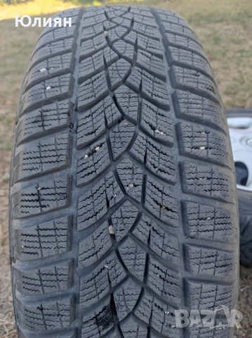 Зимни гуми с джанти за Опел Мокка, снимка 3 - Гуми и джанти - 51656776