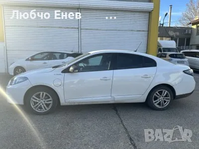 Renault Fluence, снимка 6 - Автомобили и джипове - 50349056