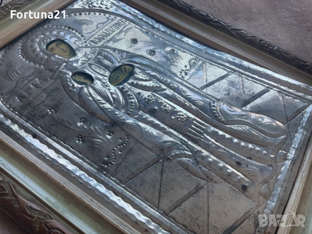 Стара икона с рамка в метал, снимка 2 - Антикварни и старинни предмети - 53789117