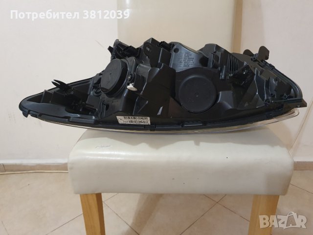 Десен фар за Renault Captur  / Рено Каптюр (2013-2017), снимка 12 - Части - 44318454