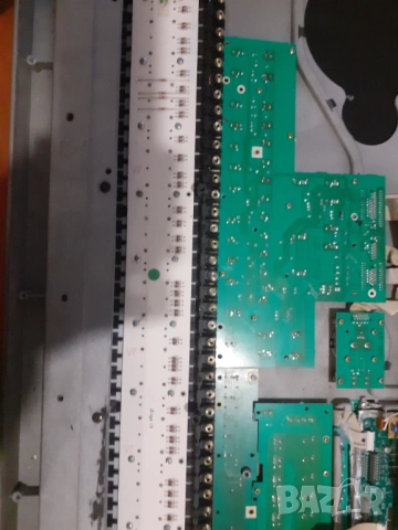 Korg Само за части мп3борд., снимка 10 - Синтезатори - 53133764