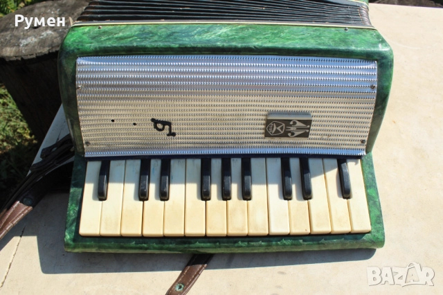 Акордеон - детски, снимка 2 - Антикварни и старинни предмети - 51449170