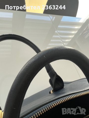 Дамска чанта, снимка 6 - Чанти - 41686223