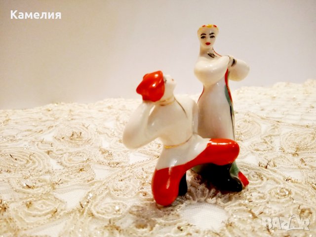 Порцеланова фигурка, снимка 2 - Статуетки - 39117712