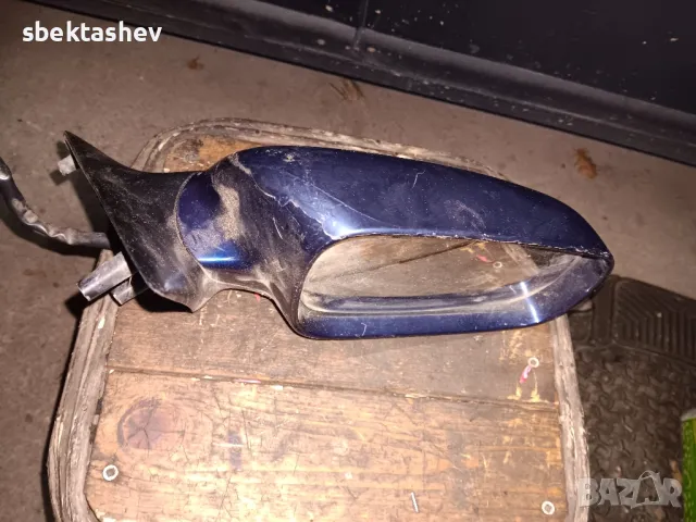 дясно огледало за Шкода октавия, снимка 2 - Части - 48089948