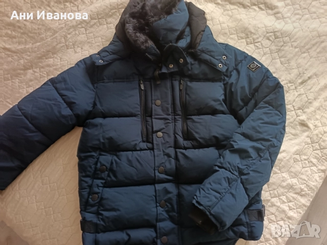 продавам мъжко яке размер L ново