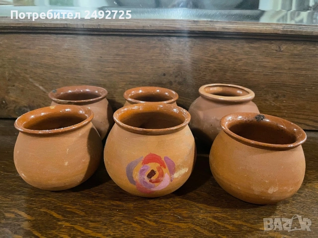 Битови чаши чайник свещник вази аптечка престилки забрадки керамика, снимка 6 - Други ценни предмети - 40290472