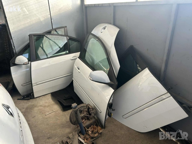 Renault Laguna 3 на части 1.5 дци 81кв 110кс., снимка 6 - Части - 53179392