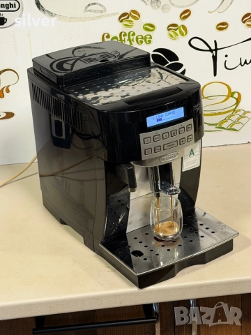 Кафемашина кафе автомат delonghi magnifica S с гаранция, снимка 4 - Кафемашини - 52942492