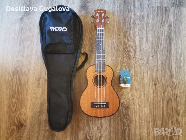 Cascha Premium Mahogany Soprano Ukulele Комплект
