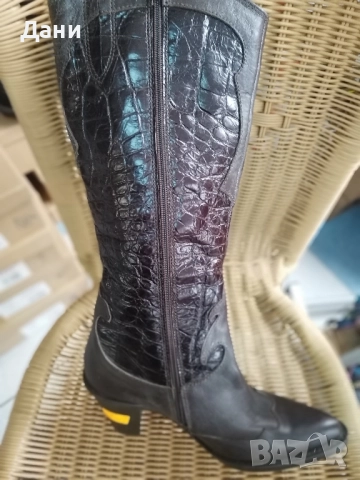 Дам.ботуши от ефектна естествена кожа, снимка 2 - Дамски боти - 52329518