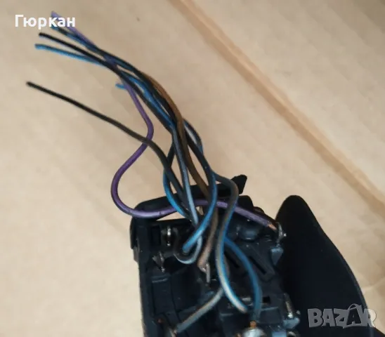 Лост за  Превключване на  Цистацки и Ключ Сигнал  BMW  E36, снимка 5 - Части - 47409022