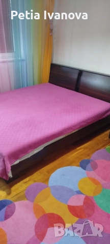 СПАЛНЯ С МАТРАК