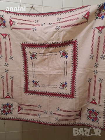 продавам карета от панама ръчно бродирани  раз 70/70