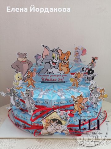 Картонена торта Том и Джери