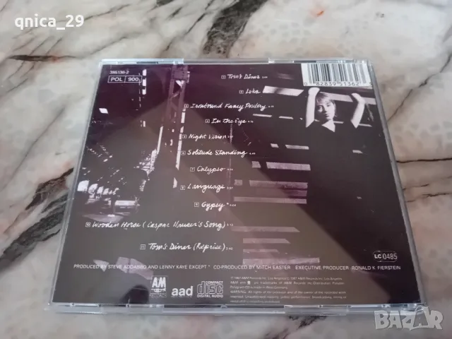 Suzanne Vega - Solitude Standing, снимка 4 - CD дискове - 48980143