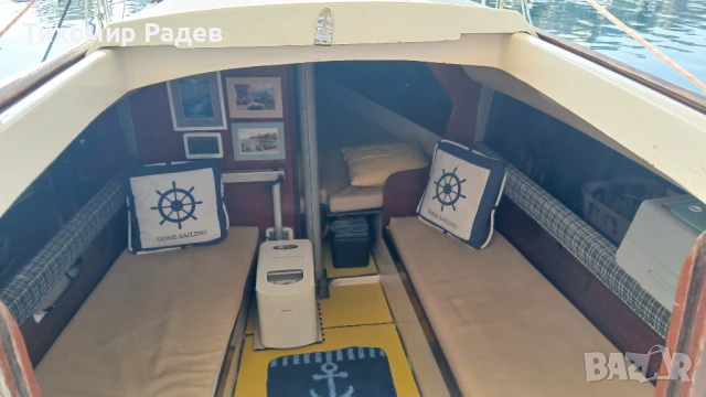 Ветроходна яхата Conrad 25RT, снимка 5 - Воден транспорт - 51240340