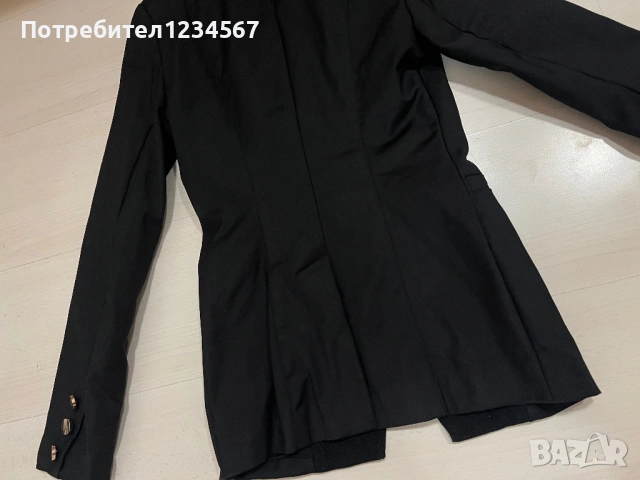 Дамски черен блейзър Alessa XS , снимка 5 - Сака - 53090087