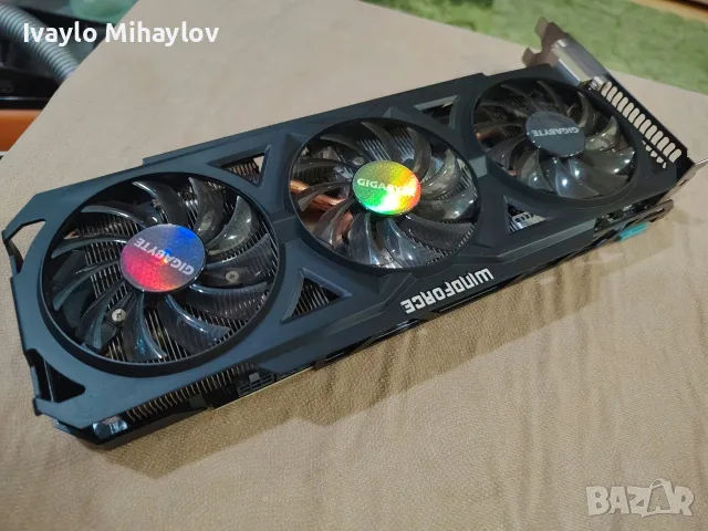 Видеокарта Gigabyte Radeon R9 270X 2GB GDDR5 WindForce 3X, снимка 2 - Видеокарти - 56216357