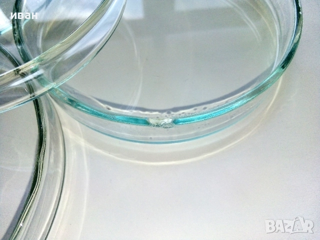 Стари Петриеви стъкла 4бр., снимка 3 - Други ценни предмети - 52886566