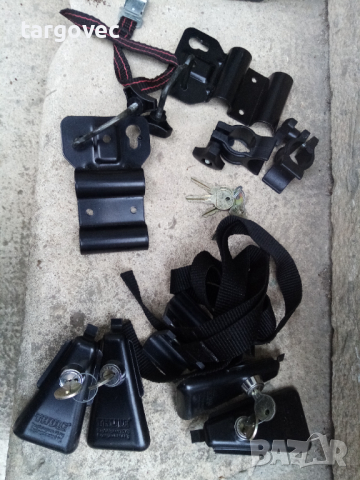 Комплект ключалки за багажник thule, снимка 5 - Други спортове - 36451536